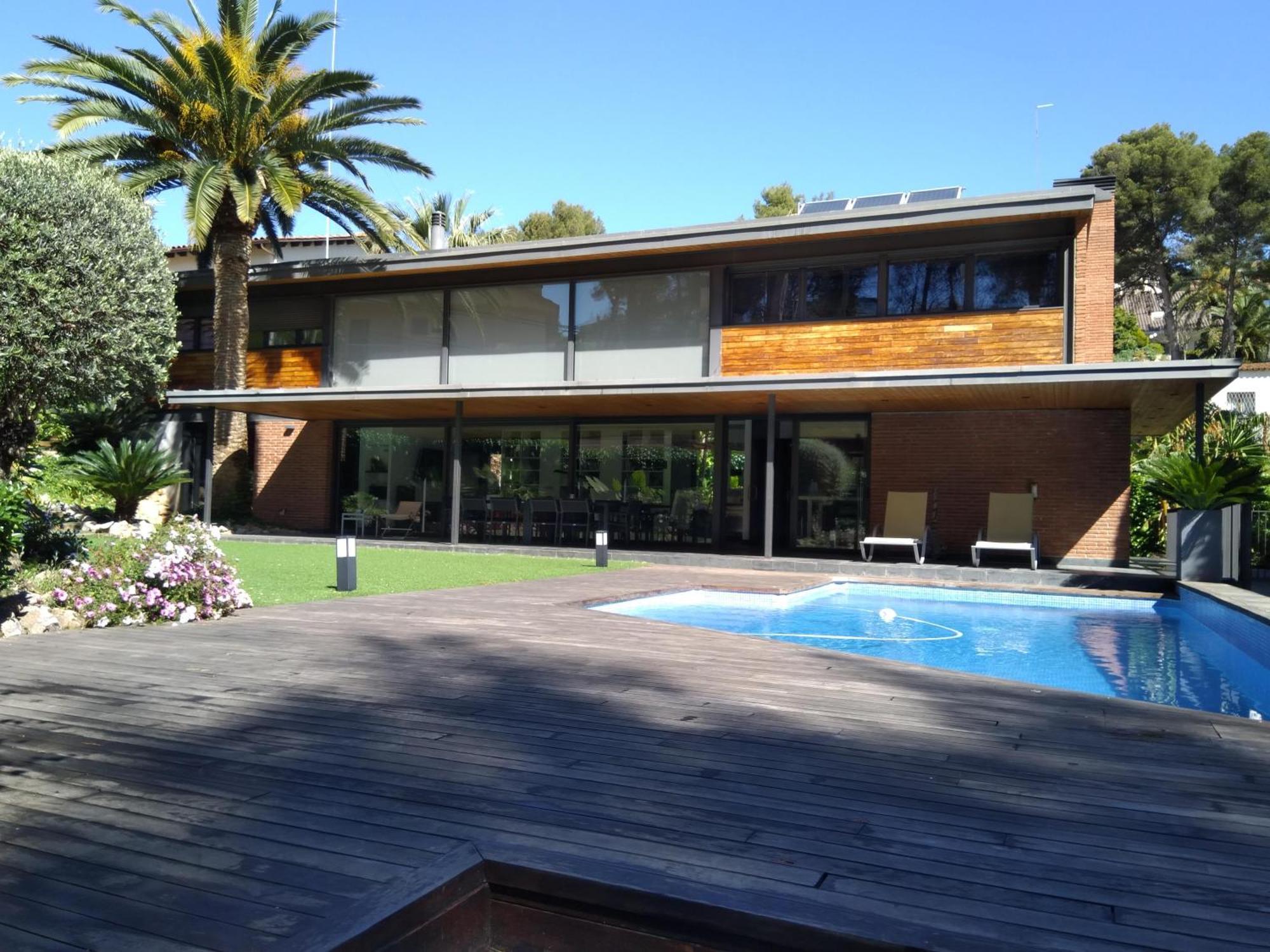 Villa Del Bosque Castelldefels Luaran gambar