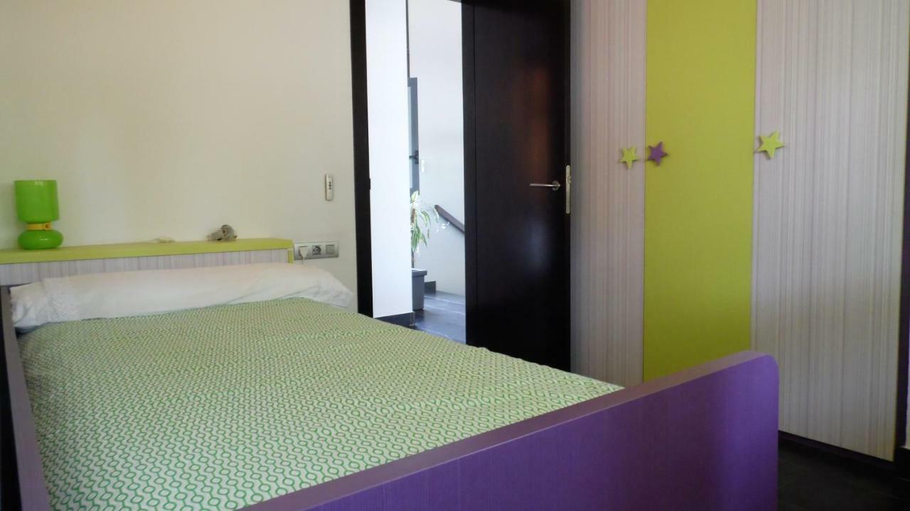 Villa Del Bosque Castelldefels Luaran gambar